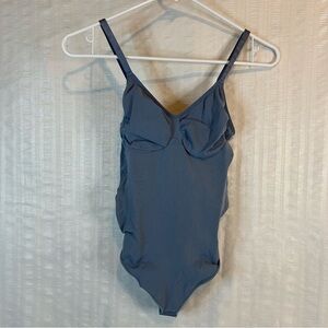 NWOT Women’s Shapewear with Adjustable Straps